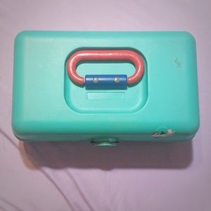 Vintage Caboodles Makeup Case